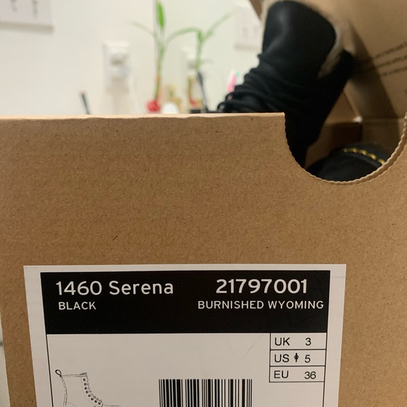 Dr.Martens - Picture 3 of 7